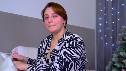 MaryMurrays online show from 01.15.25