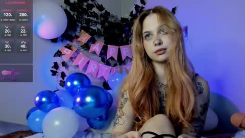 Snapshot of marynixoxo chatting on 02.18.25 Mary x online show from 02.18.25