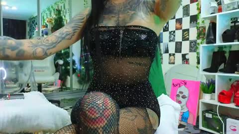 Mary online show from 12.20.24