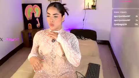Snapshot of maryybellax chatting on 06.19.26 maryybellax online show from 06.19.26