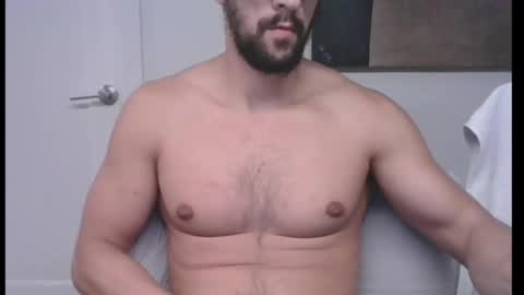 Snapshot of mascuhunk chatting on 01.18.25 mascuhunk online show from 01.18.25