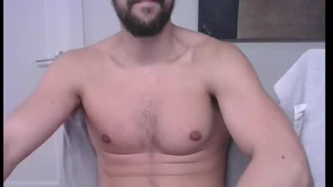 Snapshot of mascuhunk chatting on 02.15.25 mascuhunk online show from 02.15.25