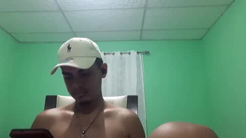 Snapshot of maserati120 chatting on 02.18.25 Max online show from 02.18.25