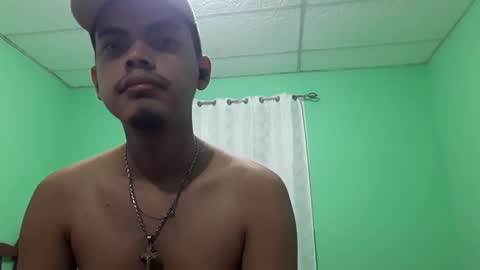 Snapshot of maserati120 chatting on 02.20.25 Max online show from 02.20.25