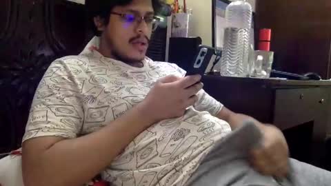 Snapshot of mashup2 chatting on 12.24.24 mashup2 online show from 12.24.24