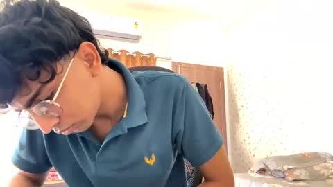 Snapshot of maskboyz2003 chatting on 11.28.25 maskboyz2003 online show from 11.28.25