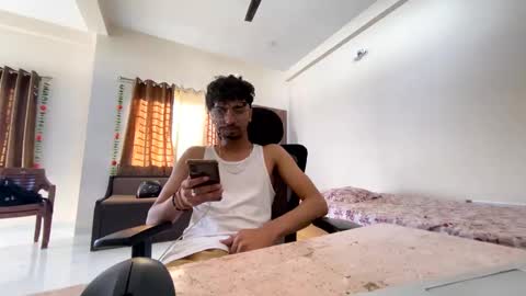 Mask Boy online show from 02.19.25