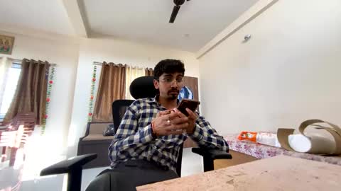 Mask Boy online show from 02.19.25