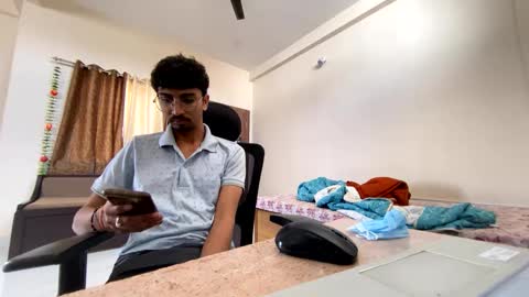 Mask Boy online show from 02.21.25