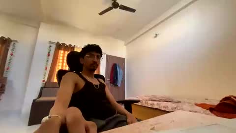 Mask Boy online show from 02.26.25