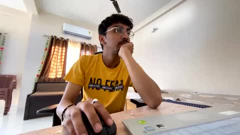 Mask Boy online show from 03.08.25