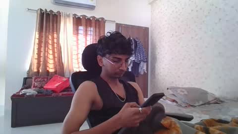 Mask Boy online show from 11.07.25