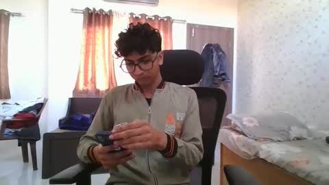 Mask Boy online show from 01.06.26