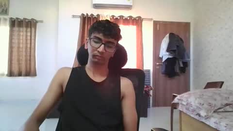 Mask Boy online show from 03.06.26