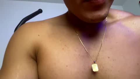 Snapshot of mason_bennet chatting on 02.19.25 Mason Bennet online show from 02.19.25