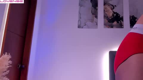 Snapshot of mason_bennet chatting on 10.18.25 Mason Bennet online show from 10.18.25