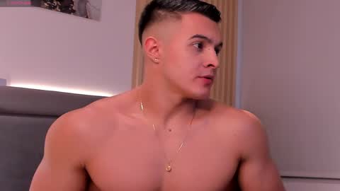 Mason Bennet online show from 04.25.26