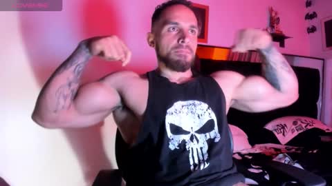 Snapshot of mason_fit chatting on 11.12.25 Mason Andre online show from 11.12.25