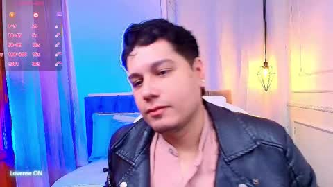 Snapshot of masonheat chatting on 11.09.25 masonheat online show from 11.09.25