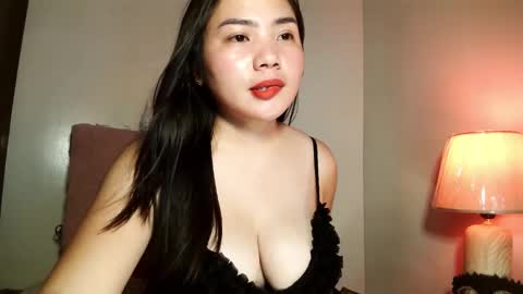 Snapshot of masquerade_girl4 chatting on 11.06.25 masquerade girl4 online show from 11.06.25