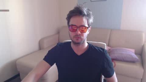 Snapshot of massage_mike chatting on 04.08.26 massage_mike online show from 04.08.26