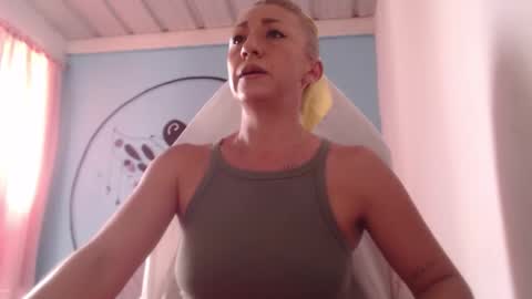 massiel ferreti online show from 03.06.26