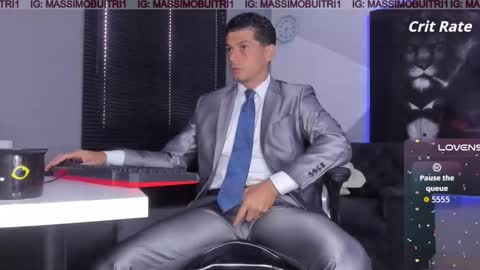 I am Massimo online show from 11.10.25