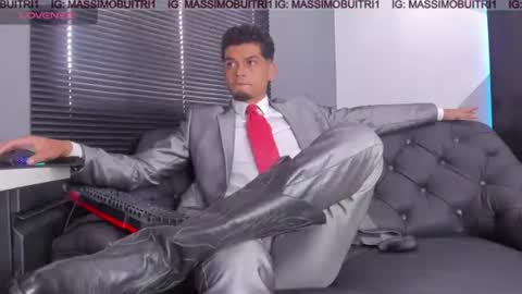I am Massimo online show from 06.12.26