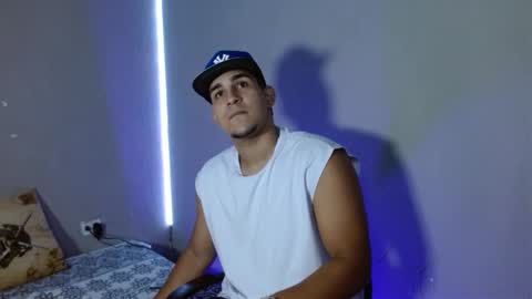 Snapshot of massimo_vidal chatting on 11.14.25 massimo_vidal online show from 11.14.25