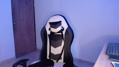 master_black777 online show from 04.22.26