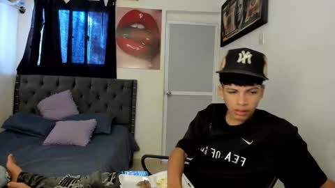 master_boy28 online show from 04.22.26