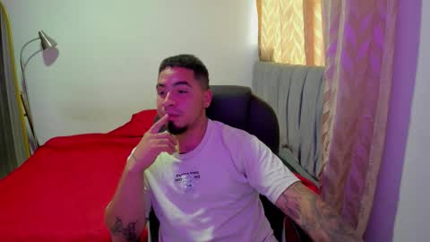    online show from 10.12.25