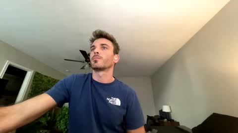 Snapshot of master_louie chatting on 12.19.24 muskyjockdick online show from 12.19.24