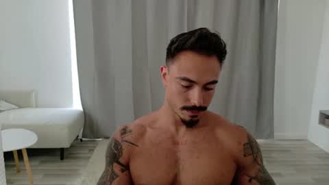 Snapshot of master_lukass chatting on 06.18.26 master_lukass online show from 06.18.26