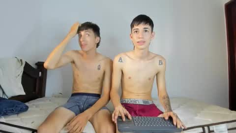 Snapshot of master_sebas chatting on 12.20.25 master sebas online show from 12.20.25