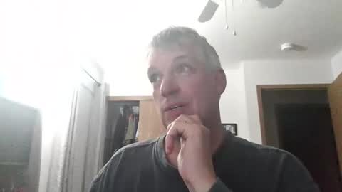 Snapshot of master_thorn chatting on 11.13.25 Master Thorn online show from 11.13.25