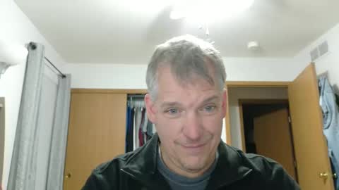 Snapshot of master_thorn chatting on 11.15.25 Master Thorn online show from 11.15.25