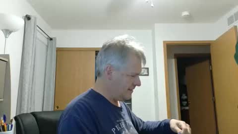 Snapshot of master_thorn chatting on 11.16.25 Master Thorn online show from 11.16.25