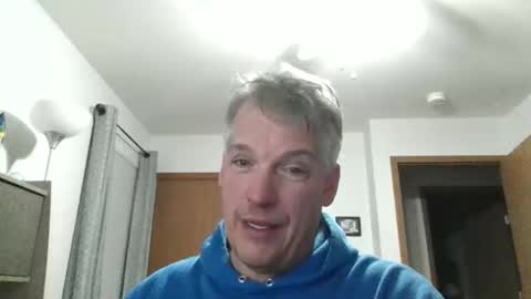 Snapshot of master_thorn chatting on 11.24.25 Master Thorn online show from 11.24.25