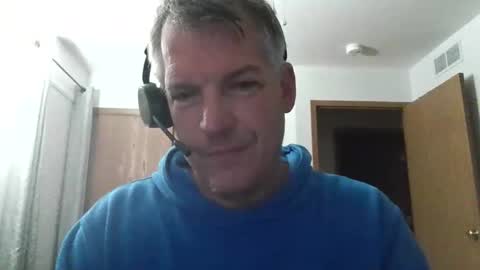 Snapshot of master_thorn chatting on 11.26.25 Master Thorn online show from 11.26.25