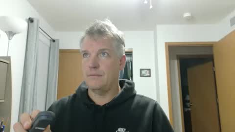 Snapshot of master_thorn chatting on 11.30.25 Master Thorn online show from 11.30.25