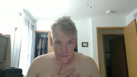 Snapshot of master_thorn chatting on 03.26.26 Master Thorn online show from 03.26.26