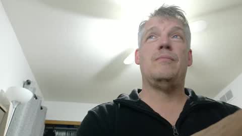 Snapshot of master_thorn chatting on 03.31.26 Master Thorn online show from 03.31.26