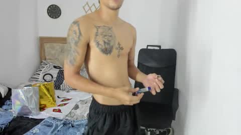 Snapshot of masteralda09 chatting on 09.11.25 Alpha junior online show from 09.11.25