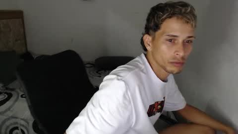 Snapshot of masteralda09 chatting on 10.13.25 Alpha junior online show from 10.13.25