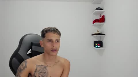 Snapshot of masteralda09 chatting on 11.01.25 Alpha junior online show from 11.01.25