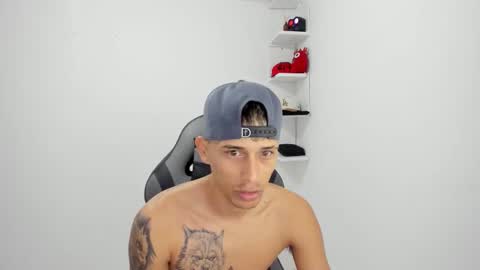 Snapshot of masteralda09 chatting on 11.04.25 Alpha junior online show from 11.04.25