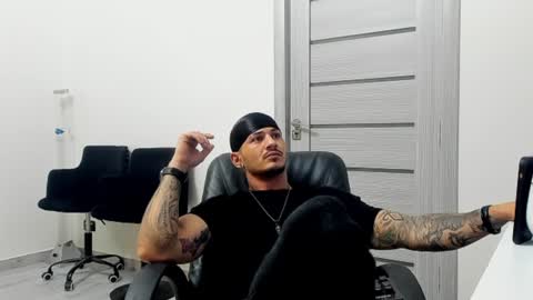 Snapshot of masterchris12 chatting on 12.03.24 masterchris12 online show from 12.03.24