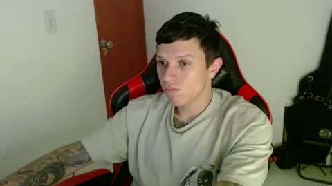 Snapshot of masterdave7 chatting on 12.02.25 Dave online show from 12.02.25