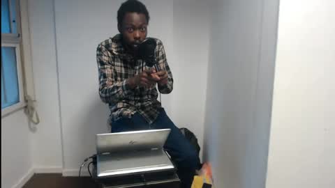 Snapshot of masterdomfuck chatting on 02.03.25 Masterdomfuck online show from 02.03.25